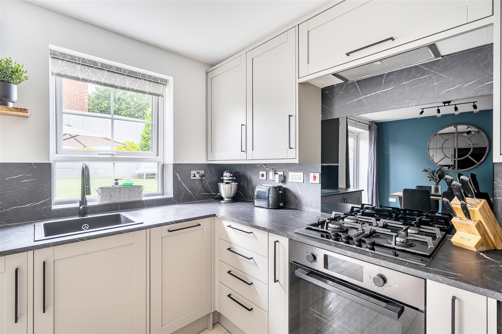 Heol Pentre Bach, Gorseinon, Swansea, SA4 4AU